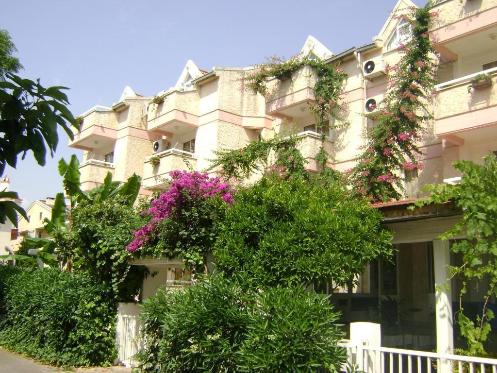 Erdenhan Apart Hotel Marmaris Exteriör bild