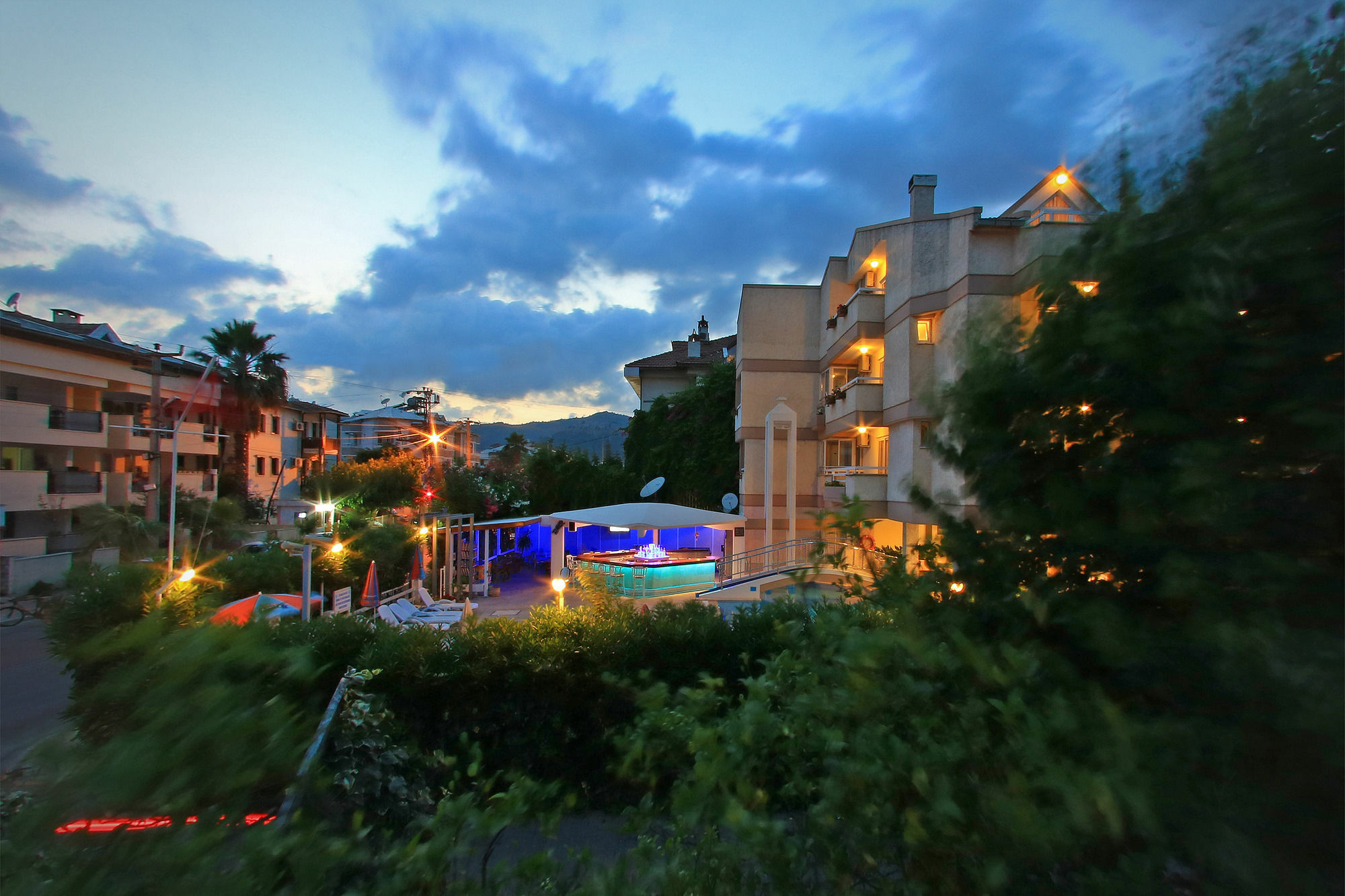 Erdenhan Apart Hotel Marmaris Exteriör bild